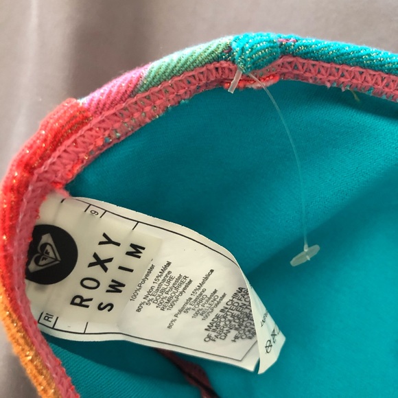 Shimmery bandeau top as swim top or summer outfit - Picture 5 of 5